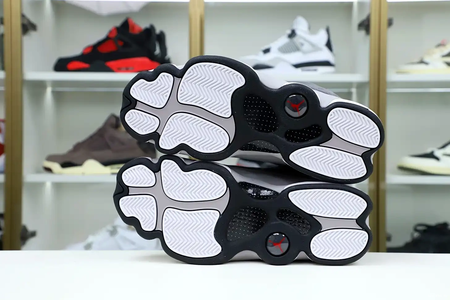 JORDAN Kimikick GREY' -414571-016 RETRO 13 'ATMOSPHERE AIR 0707